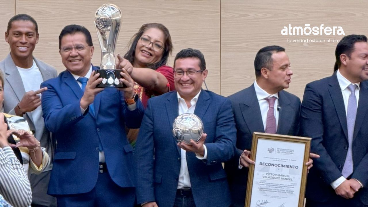 Cruz Azul recibe reconocimiento en el Congreso del Estado de Puebla