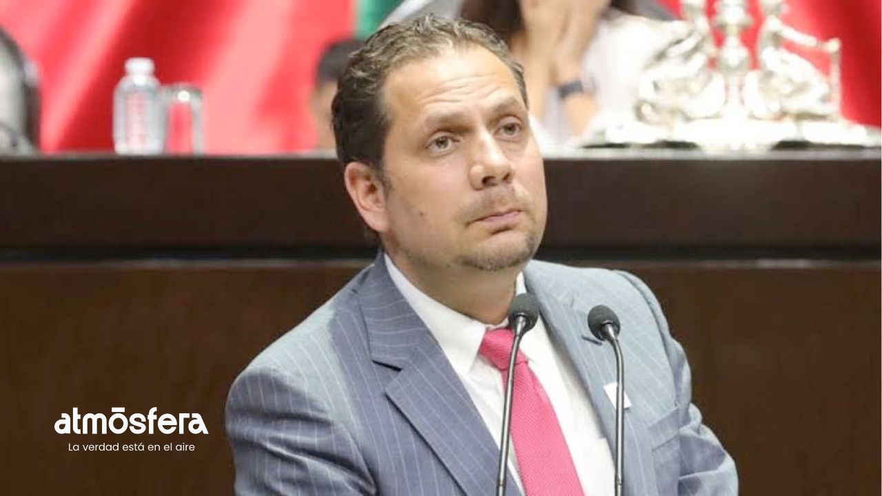 Alejandro Carvajal pide mesura a aspirantes y critica promoción política en bardas